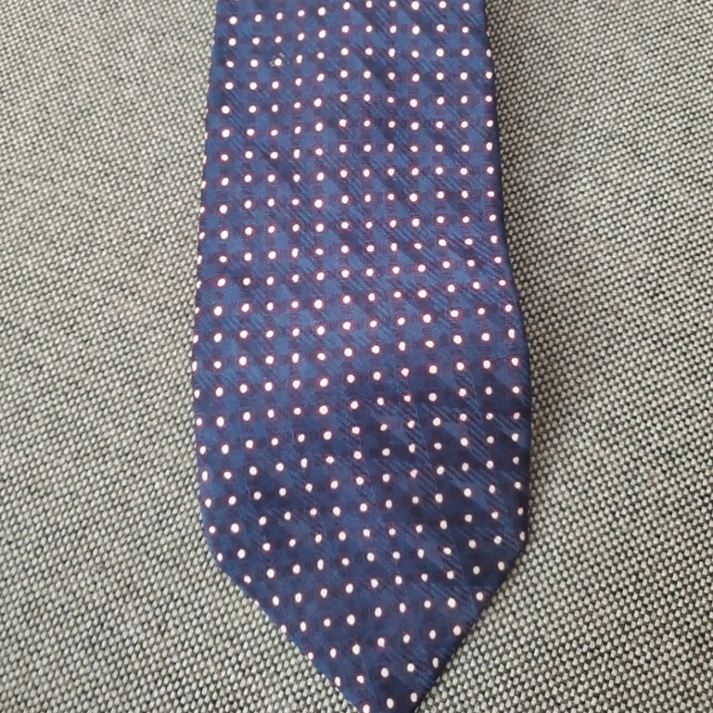 Vintage Valentino green and gold Silk Neck Tie in Italy Necktie Length 58